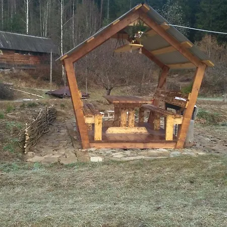 Casa de hóspedes Karpatskyi Maetok *